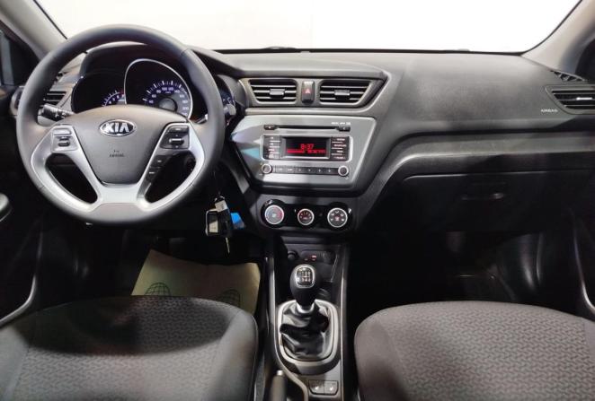 Kia Rio III Рестайлинг с пробегом 2015 года, цена 1 210 000 рублей, 75639 км, седан, Автокод Объявления