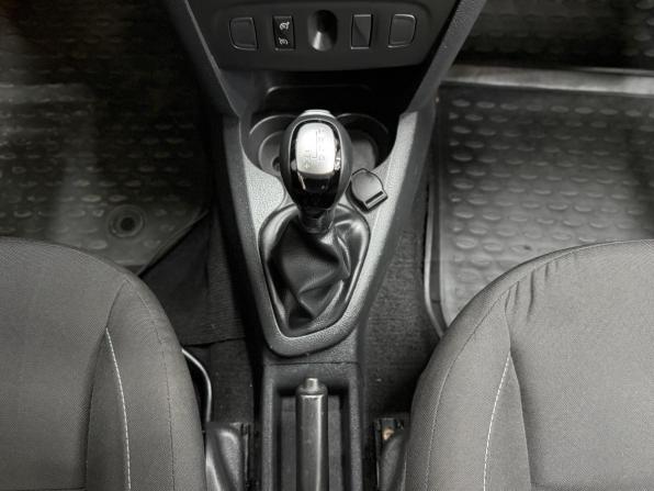 Renault Sandero II с пробегом 2016 года, цена 869 000 рублей, 146123 км, хэтчбек, Автокод Объявления