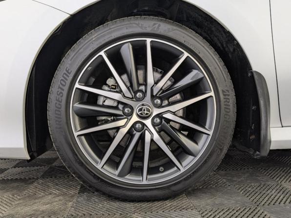 Toyota Camry VIII (XV70) Рестайлинг с пробегом 2021 года, цена 3 450 000 рублей, 43418 км, седан, Автокод Объявления