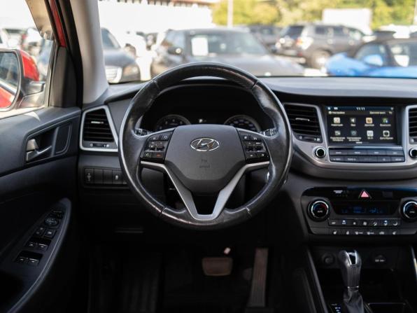 Hyundai Tucson III с пробегом 2018 года, цена 2 199 000 рублей, 133154 км, внедорожник, Автокод Объявления