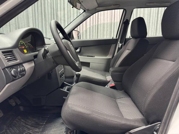 Lada (ВАЗ) Priora I с пробегом 2013 года, цена 500 000 рублей, 96745 км, универсал, Автокод Объявления