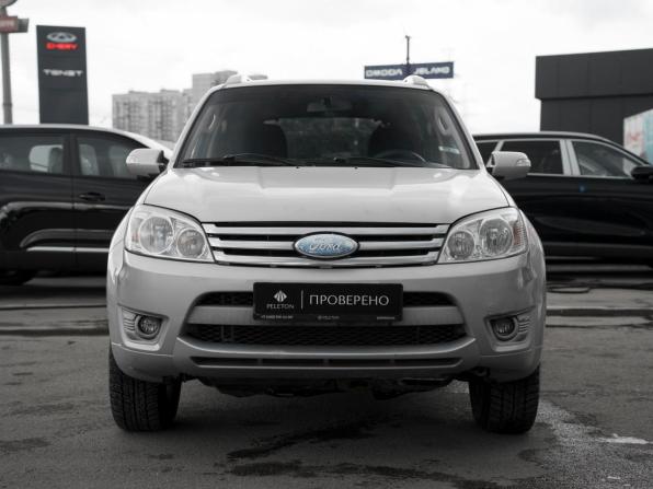 Ford Escape I Рестайлинг 2 с пробегом 2008 года, цена 795 000 рублей, 335089 км, внедорожник, Автокод Объявления
