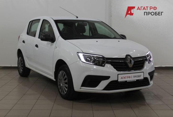 Renault Sandero II с пробегом 2018 года, цена 880 000 рублей, 82742 км, хэтчбек, Автокод Объявления
