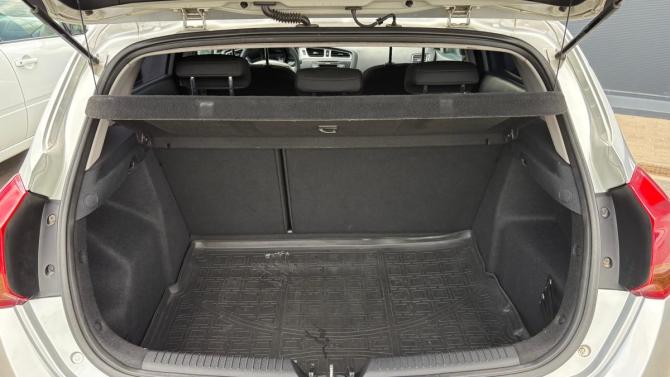 Kia Ceed II с пробегом 2013 года, цена 920 000 рублей, 146980 км, хэтчбек, Автокод Объявления