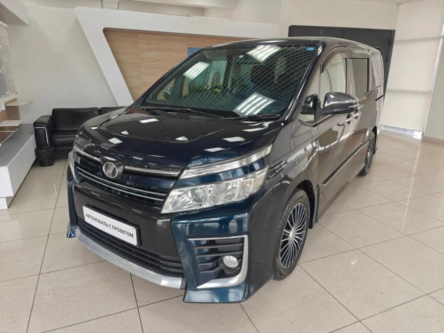 Toyota Voxy III (R80) Москва  - изображение 1