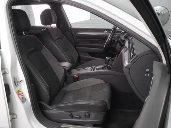 Volkswagen Passat B8 Рестайлинг с пробегом 2020 года, цена 3 233 000 рублей, 158842 км, универсал, Автокод Объявления