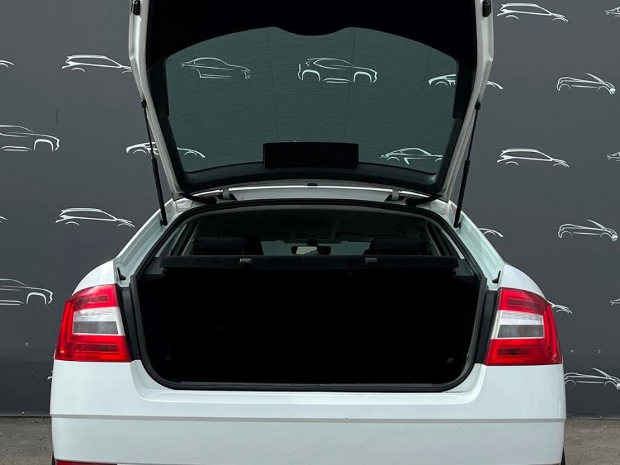 Skoda Octavia III (A7) Рестайлинг Санкт-Петербург  - изображение 12