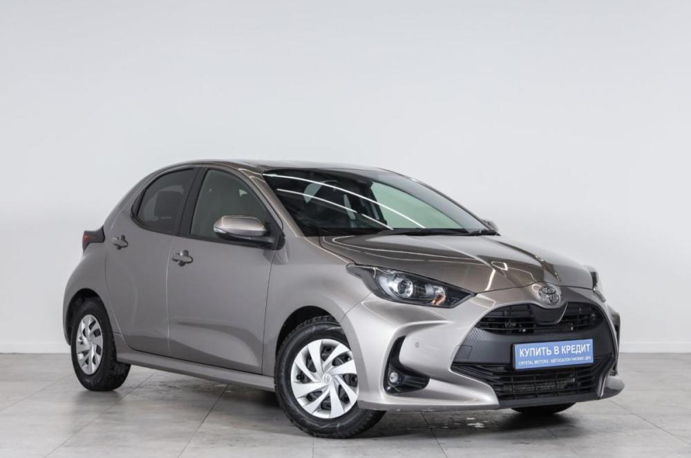 Toyota Yaris IV Новосибирск  - изображение 1