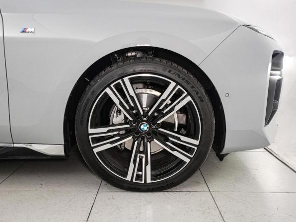 BMW 7 серии VII (G70) с пробегом 2024 года, цена 13 600 000 рублей, 22574 км, седан, Автокод Объявления