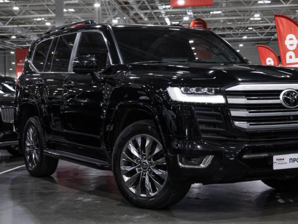Toyota Land Cruiser 300 Series с пробегом 2021 года, цена 9 100 000 рублей, 165410 км, внедорожник, Автокод Объявления