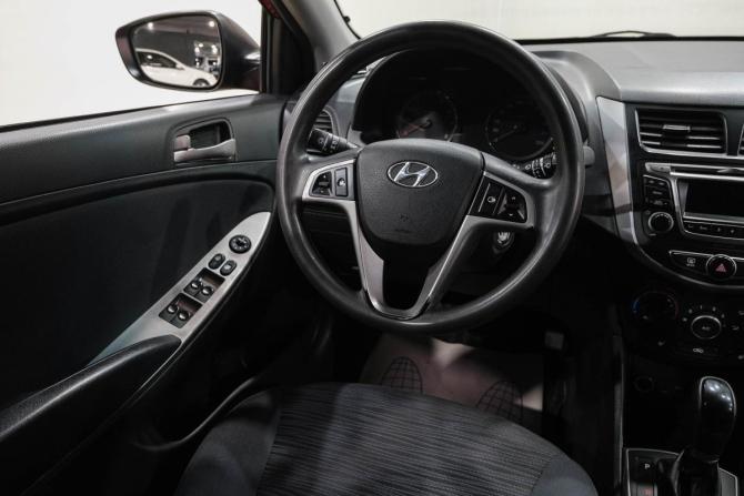 Hyundai Solaris I Рестайлинг с пробегом 2014 года, цена 899 000 рублей, 161000 км, хэтчбек, Автокод Объявления