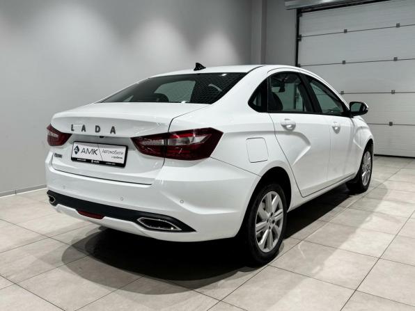 Lada (ВАЗ) Vesta I Рестайлинг (NG) с пробегом 2024 года, цена 1 365 000 рублей, 19500 км, седан, Автокод Объявления