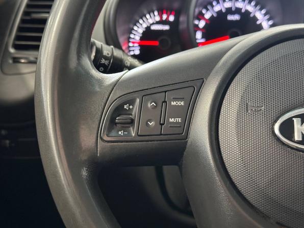 Kia Soul I Рестайлинг с пробегом 2011 года, цена 835 000 рублей, 255174 км, хэтчбек, Автокод Объявления