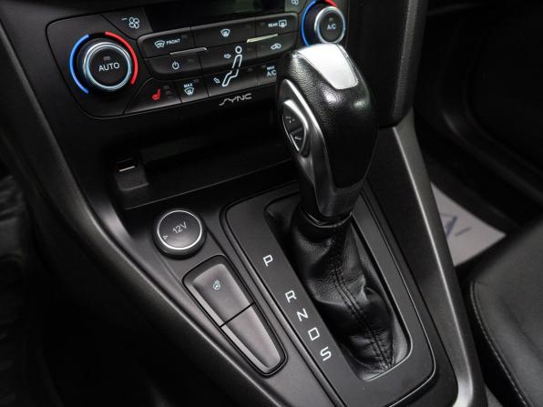 Ford Focus III Рестайлинг с пробегом 2017 года, цена 1 150 000 рублей, 120768 км, хэтчбек, Автокод Объявления