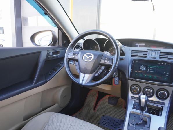 Mazda 3 II (BL) с пробегом 2009 года, цена 565 000 рублей, 324184 км, седан, Автокод Объявления