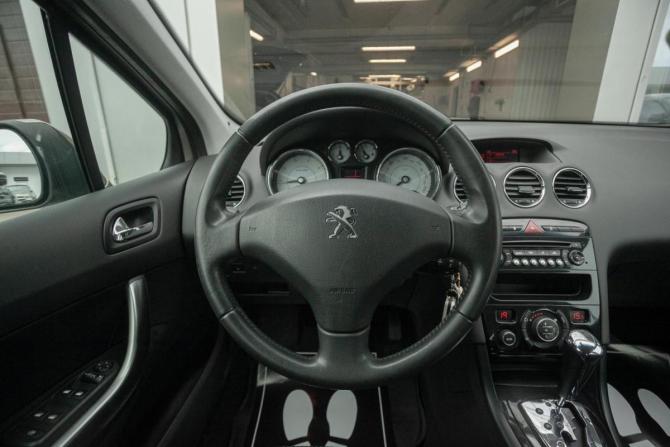 Peugeot 408 I с пробегом 2013 года, цена 649 000 рублей, 112660 км, седан, Автокод Объявления