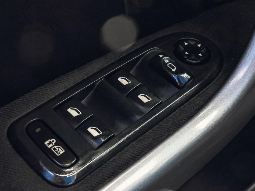 Peugeot 308 I Екатеринбург  - изображение 12
