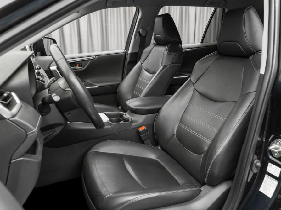 Toyota RAV4 V (XA50) Москва  - изображение 9