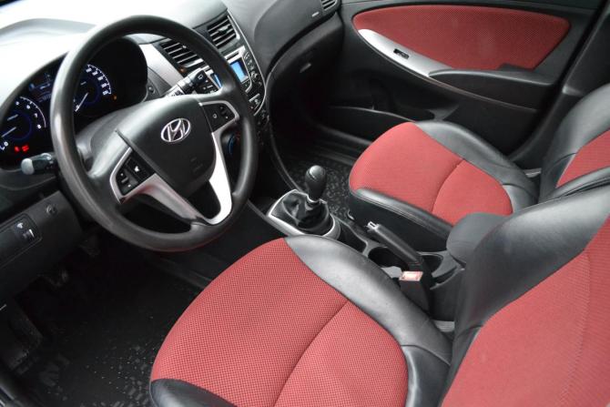 Hyundai Solaris I с пробегом 2011 года, цена 590 000 рублей, 101250 км, хэтчбек, Автокод Объявления
