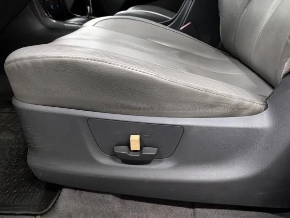 Chevrolet TrailBlazer II с пробегом 2013 года, цена 1 695 000 рублей, 97721 км, внедорожник, Автокод Объявления