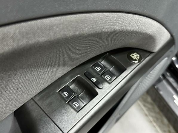 SEAT Leon II с пробегом 2008 года, цена 647 000 рублей, 198000 км, хэтчбек, Автокод Объявления