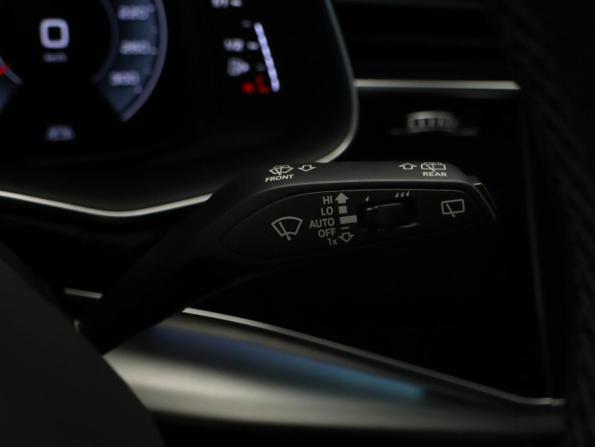 Audi Q8 I (4M) Рестайлинг с пробегом 2024 года, цена 11 500 000 рублей, 24591 км, внедорожник, Автокод Объявления