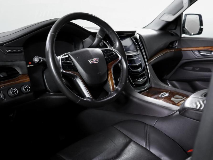 Cadillac Escalade IV Москва  - изображение 14