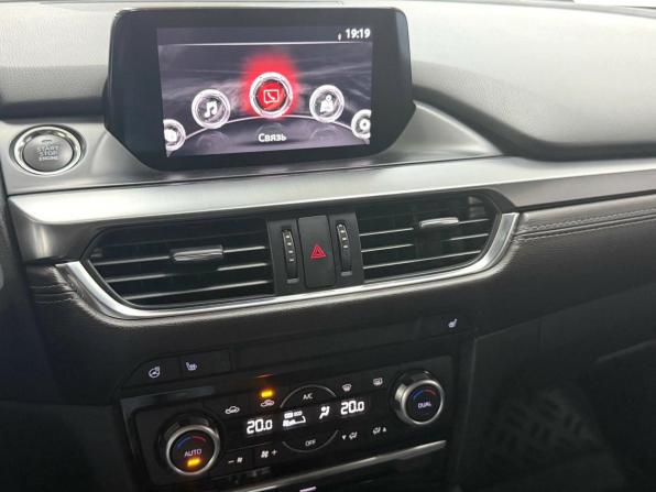 Mazda 6 III (GJ) Рестайлинг с пробегом 2018 года, цена 2 245 000 рублей, 45082 км, седан, Автокод Объявления