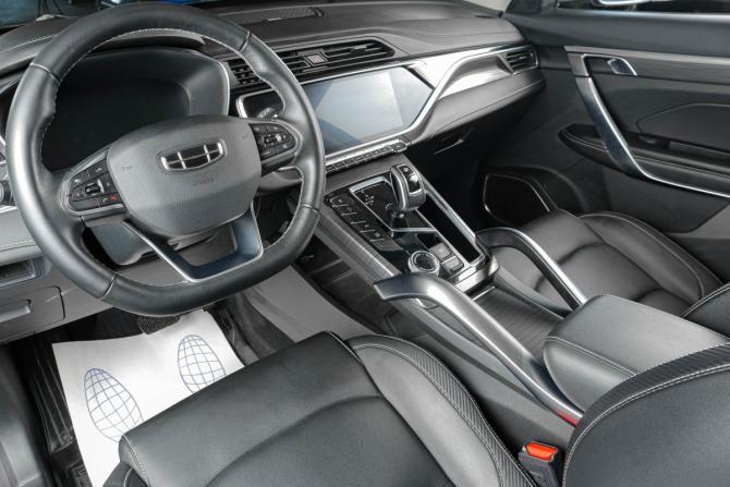 Geely Atlas Pro с пробегом 2023 года, цена 2 459 000 рублей, 36800 км, внедорожник, Автокод Объявления