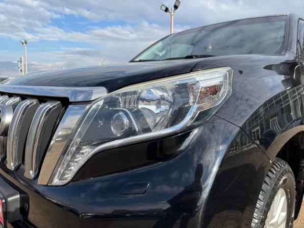 Toyota Land Cruiser Prado 150 Series Рестайлинг 1 с пробегом 2014 года, цена 2 865 000 рублей, 200390 км, внедорожник, Автокод Объявления