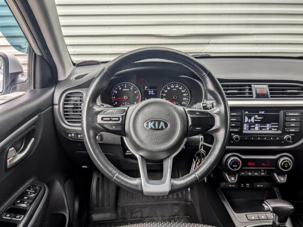 Kia Rio IV с пробегом 2019 года, цена 1 540 000 рублей, 69300 км, хэтчбек, Автокод Объявления