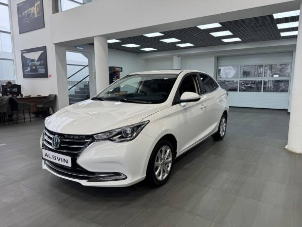 Changan Alsvin с пробегом 2023 года, цена 1 409 900 рублей, 2891 км, седан, Автокод Объявления