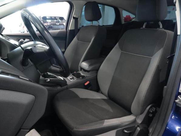 Ford Focus III с пробегом 2015 года, цена 950 000 рублей, 150247 км, седан, Автокод Объявления