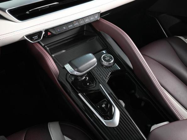 Geely Monjaro I с пробегом 2023 года, цена 3 199 000 рублей, 61053 км, внедорожник, Автокод Объявления