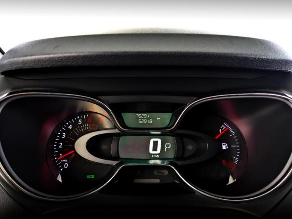 Renault Kaptur I с пробегом 2017 года, цена 1 315 000 рублей, 75207 км, внедорожник, Автокод Объявления