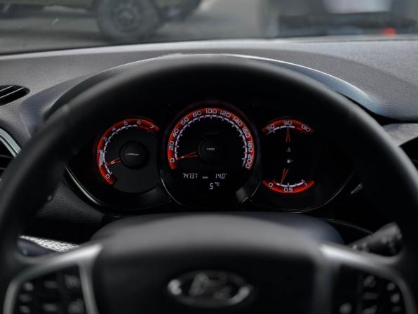Lada (ВАЗ) Vesta I с пробегом 2019 года, цена 1 199 000 рублей, 74737 км, универсал, Автокод Объявления