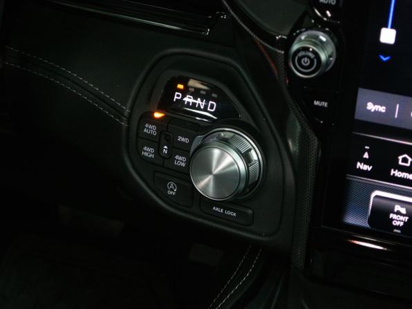 Ram 1500 V Рестайлинг с пробегом 2026 года, цена 10 499 000 рублей, 39 км, offers.body_type.unknown, Автокод Объявления