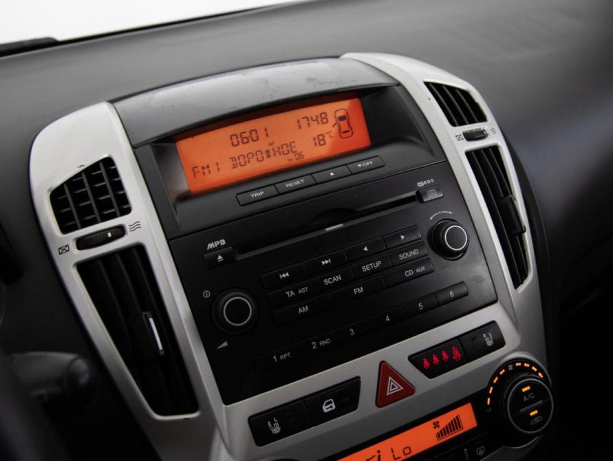 Kia Ceed I Санкт-Петербург  - изображение 15