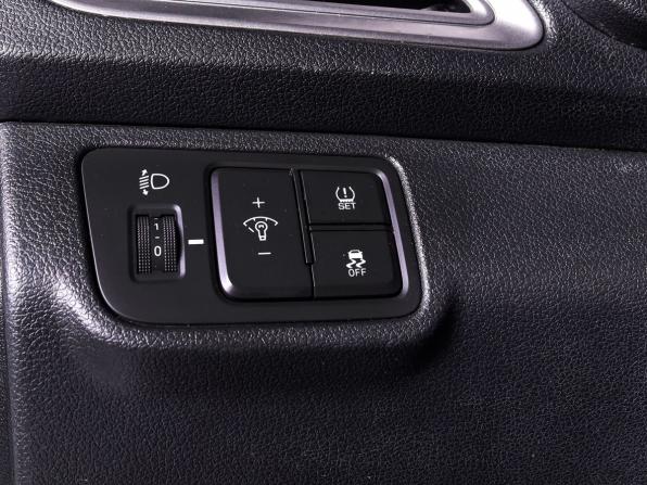 Hyundai Solaris II с пробегом 2019 года, цена 1 320 000 рублей, 97000 км, седан, Автокод Объявления