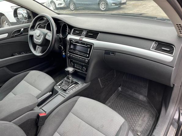 Skoda Superb II с пробегом 2012 года, цена 920 000 рублей, 181000 км, лифтбек, Автокод Объявления