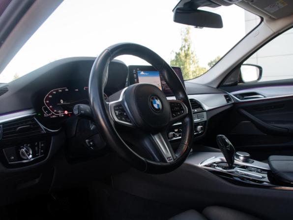 BMW 5 серии VII (G30/G31/G38) Рестайлинг с пробегом 2020 года, цена 5 850 000 рублей, 130000 км, седан, Автокод Объявления