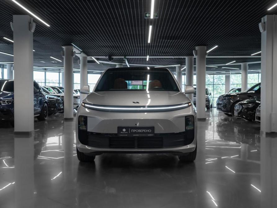Li Auto (Lixiang) L6 Москва  - изображение 3