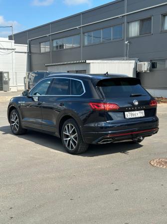 Volkswagen Touareg III с пробегом 2018 года, цена 3 849 000 рублей, 231600 км, внедорожник, Автокод Объявления