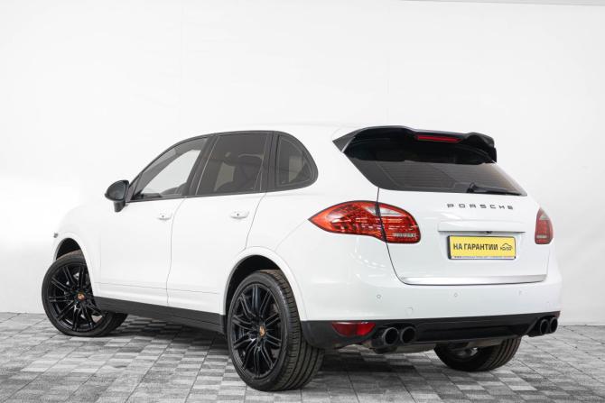 Porsche Cayenne II Рестайлинг (958) с пробегом 2014 года, цена 3 349 000 рублей, 127000 км, внедорожник, Автокод Объявления