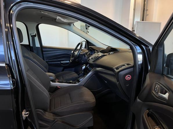 Ford Kuga II с пробегом 2013 года, цена 1 050 000 рублей, 164986 км, внедорожник, Автокод Объявления