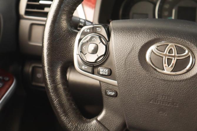 Toyota Camry VII (XV50) с пробегом 2012 года, цена 1 459 000 рублей, 331847 км, седан, Автокод Объявления
