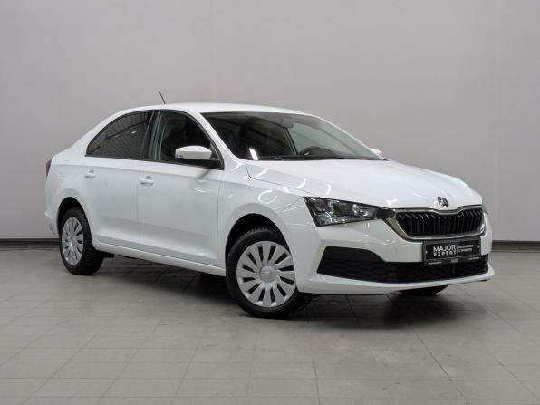 Skoda Rapid II с пробегом 2021 года, цена 1 715 000 рублей, 69993 км, лифтбек, Автокод Объявления