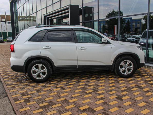 Kia Sorento II Рестайлинг с пробегом 2017 года, цена 1 740 000 рублей, 239195 км, внедорожник, Автокод Объявления