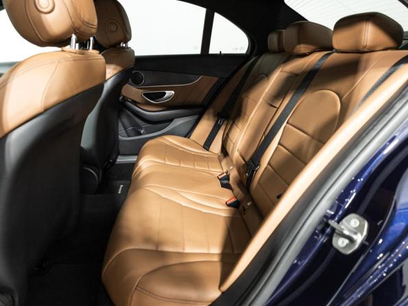 Mercedes-Benz C-Класс IV (W205) Рестайлинг с пробегом 2018 года, цена 2 899 700 рублей, 115113 км, седан, Автокод Объявления