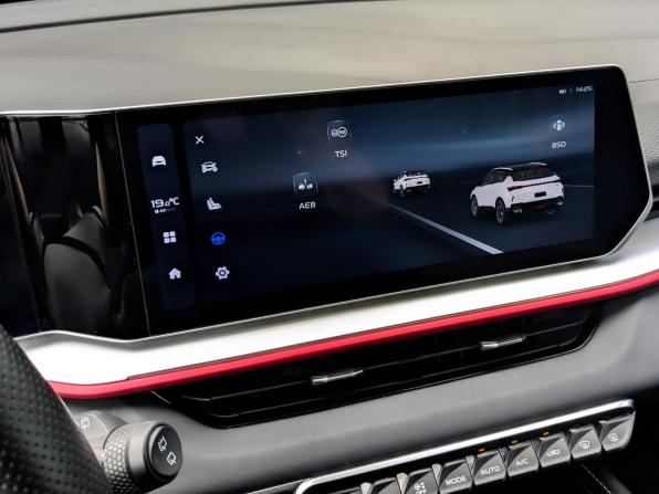 Geely Coolray I Рестайлинг с пробегом 2024 года, цена 2 170 000 рублей, 58903 км, внедорожник, Автокод Объявления